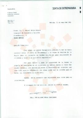 19930512_Mérida_Correspondencia interna de la Junta de Extremadura, de la Directora General de Re...