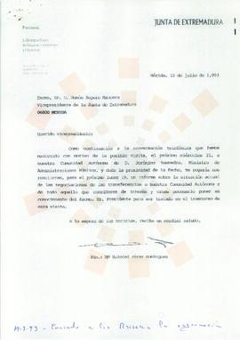 19930716_Mérida_Correspondencia interna de la Junta de Extremadura, de la Directora General de Re...