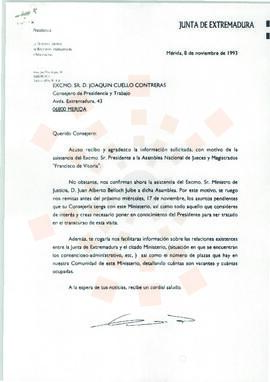 19931108_Mérida_Correspondencia interna de la Junta de Extremadura, de la Directora General de Re...