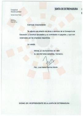 19931103_Mérida_Correspondencia interna de la Junta de Extremadura, de la Consejería de Educación...