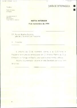 Nota de BOLAÑOS EXPÓSITO, Román, para RODRÍGUEZ IBARRA, Juan Carlos, sobre el aviso de la entrevi...