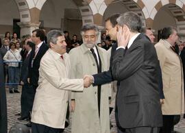 Saludo de RODRÍGUEZ ZAPATERO, José Luis.