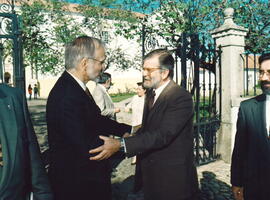 Saludo de RODRÍGUEZ IBARRA, Juan Carlos con QUINA RIBEIRO DE ARAÚJO, Jorge.