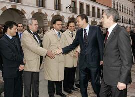 Saludo de RODRÍGUEZ ZAPATERO, José Luis.