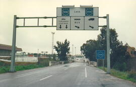 Indicaciones de circulación con las placas de "Portugal" y "España"