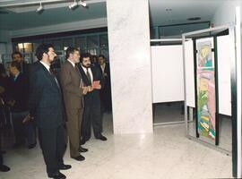 Visita de la Exposición de pinturas sobre temas portugueses de cinco autores extremeños.